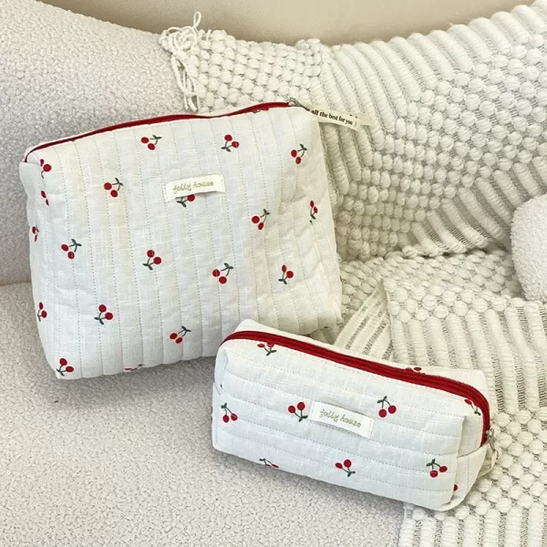 Quilted Cotton Ladies Travel Storage Bag Retro Cherry Womens Cosmetic Bags Cute Design Girls Pencil Case Makeup Bag Handbags Bag 1